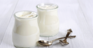 Entdecke die Kunst des hausgemachten Joghurts, ganz einfach mit dem Joghurtbereiter