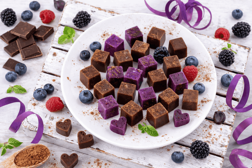 Beeren Kakao Keto-Gummibärli aus Agar Agar, vegan